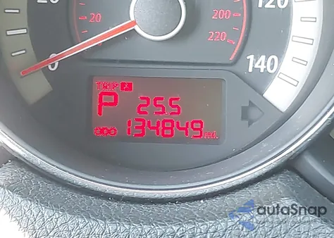 2013 Kia Forte Koup Ex z USA, uszkodzony, nr VIN KNAFU6A25D5709384